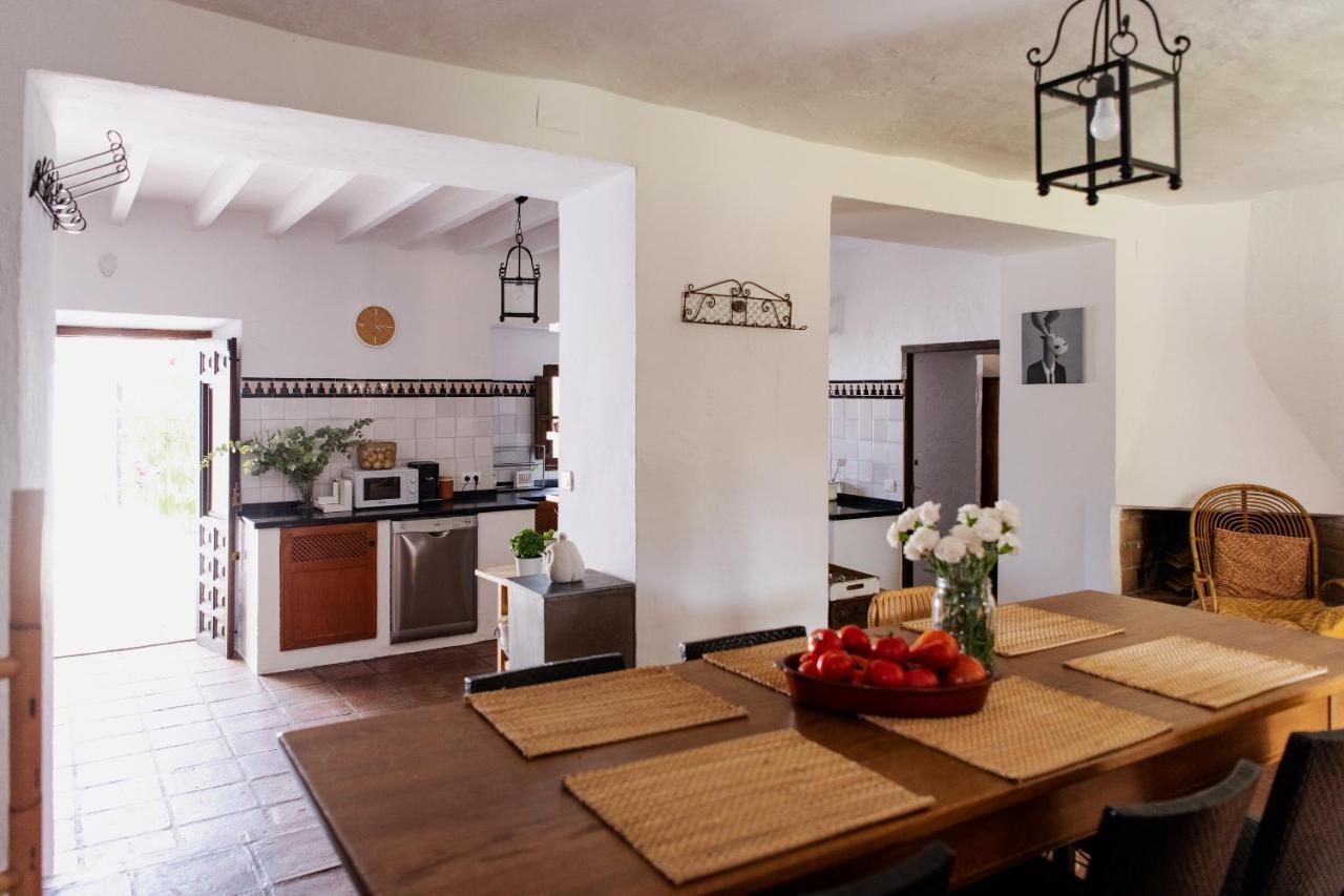 Finca El Almendrillo Iznajar Ngoại thất bức ảnh