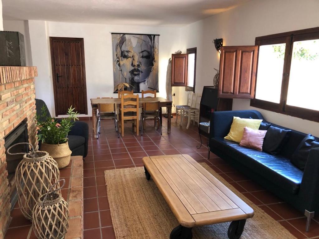 Finca El Almendrillo Iznajar Ngoại thất bức ảnh